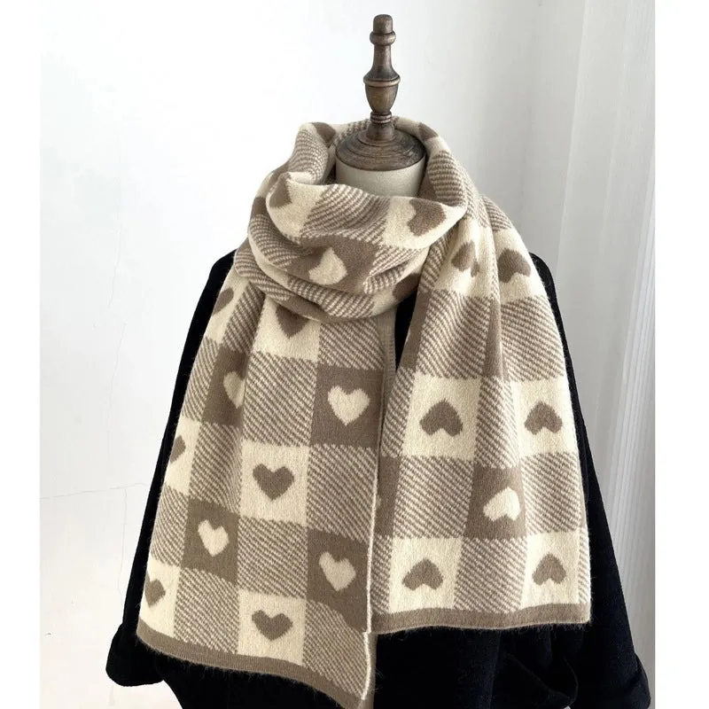 New Online Celebrity Knitted Love Scarf Female Autumn And Winter Black And White Plaid Soft Student Cute Thickened Scarf